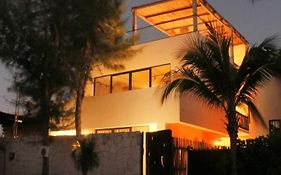 Casa Hood By The Sea